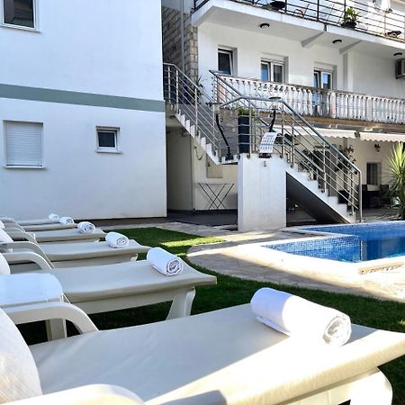 Apartments Monika Budva Luaran gambar