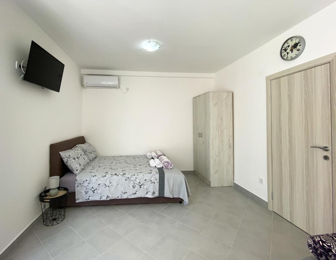 Apartments Monika Budva Luaran gambar