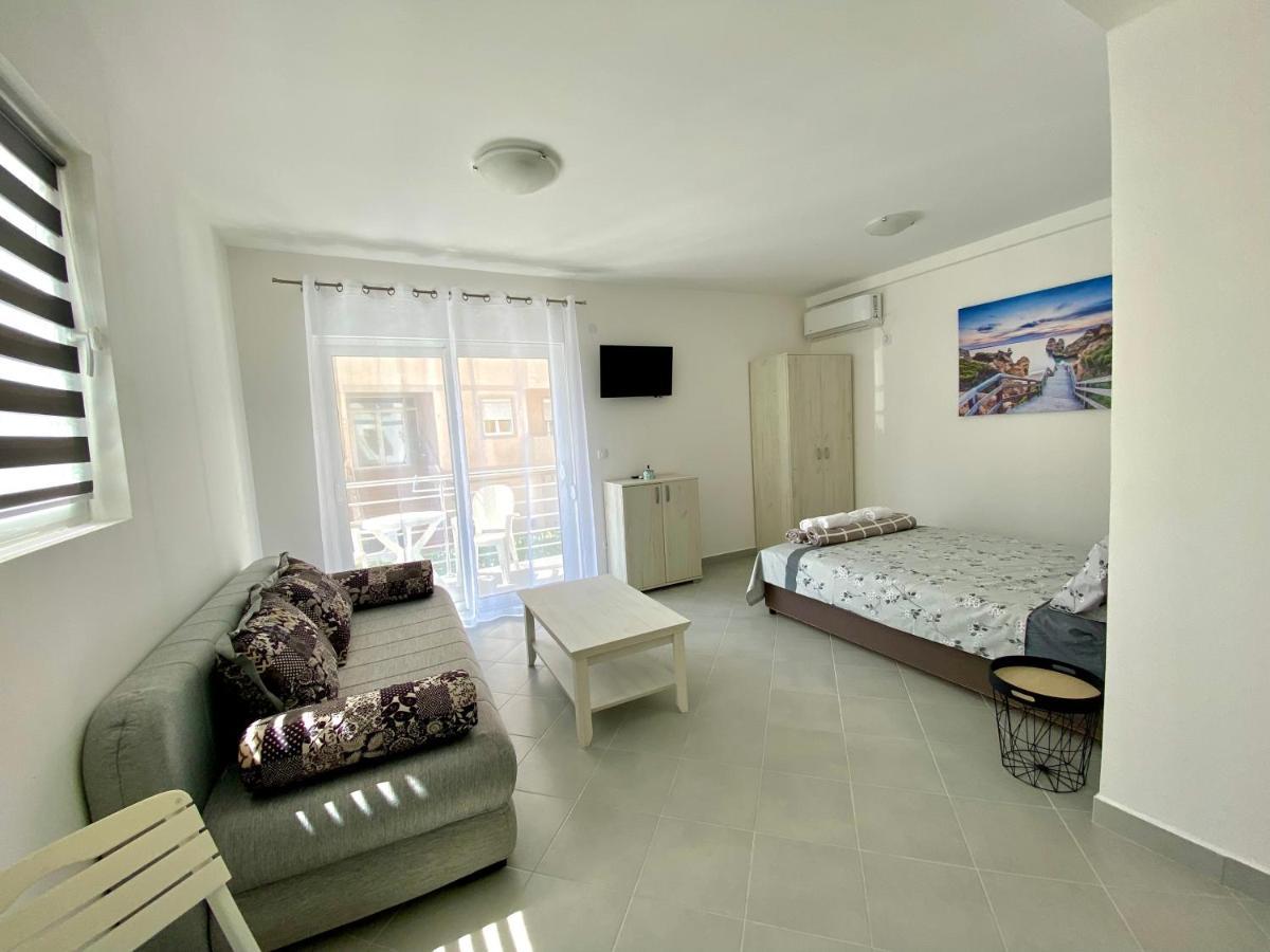 Apartments Monika Budva Luaran gambar