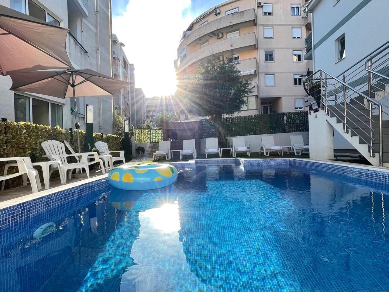 Apartments Monika Budva Luaran gambar
