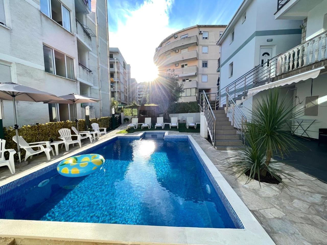 Apartments Monika Budva Luaran gambar